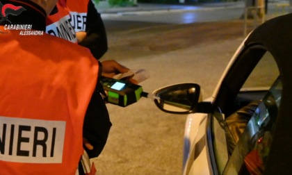 Alessandria, controlli dei Carabinieri per contrasto a uso di droga e abuso di alcool
