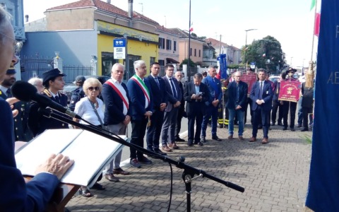 Ad Alessandria commemorate le 39 vittime del bombardamento alleato del 1944