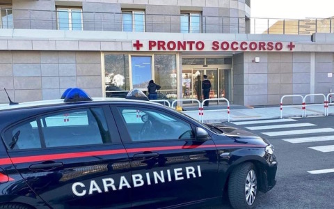 Casale Monferrato: in preda all’ira rompe un macchinario in pronto soccorso, arrestato