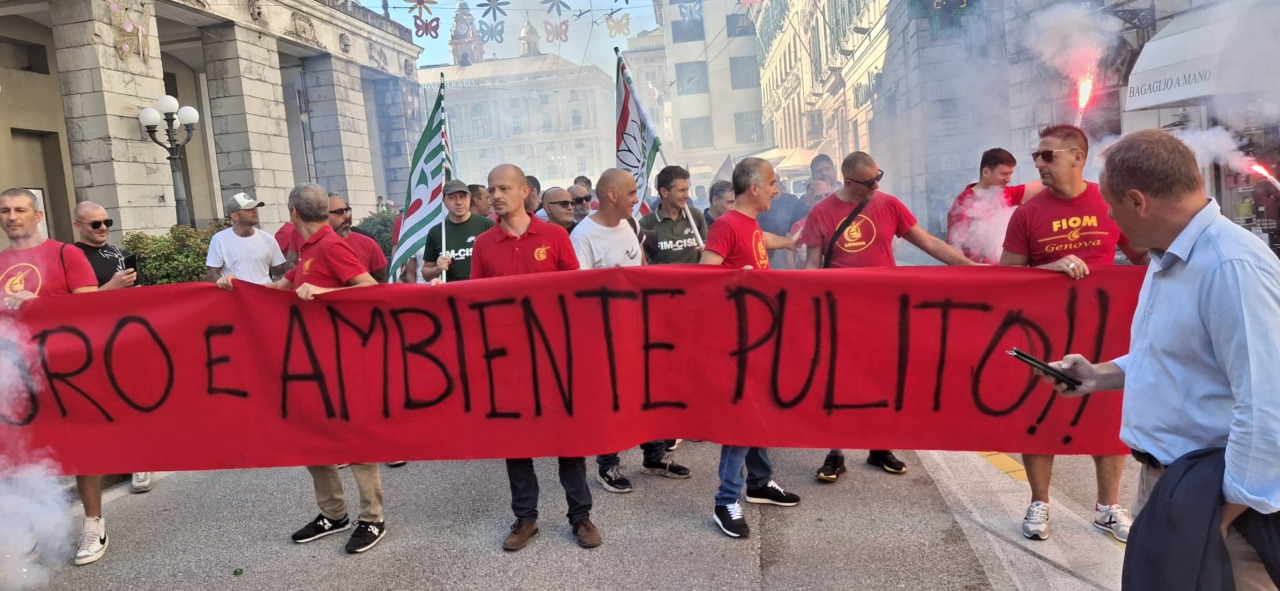 Ex Ilva: il ministro Urso a Genova per discutere dell’eventuale forno elettrico e divorzio da Taranto