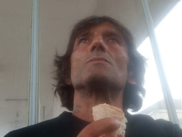“Avrei dato la mia vita per la sua”: la commozione del soccorritore del 14enne in stazione a Novi