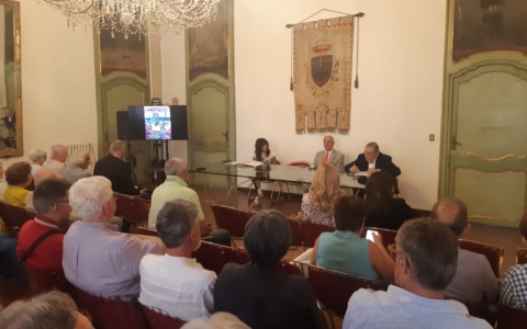 Acqui Terme omaggia l’artista Enrico Paulucci protagonista del secondo Novecento