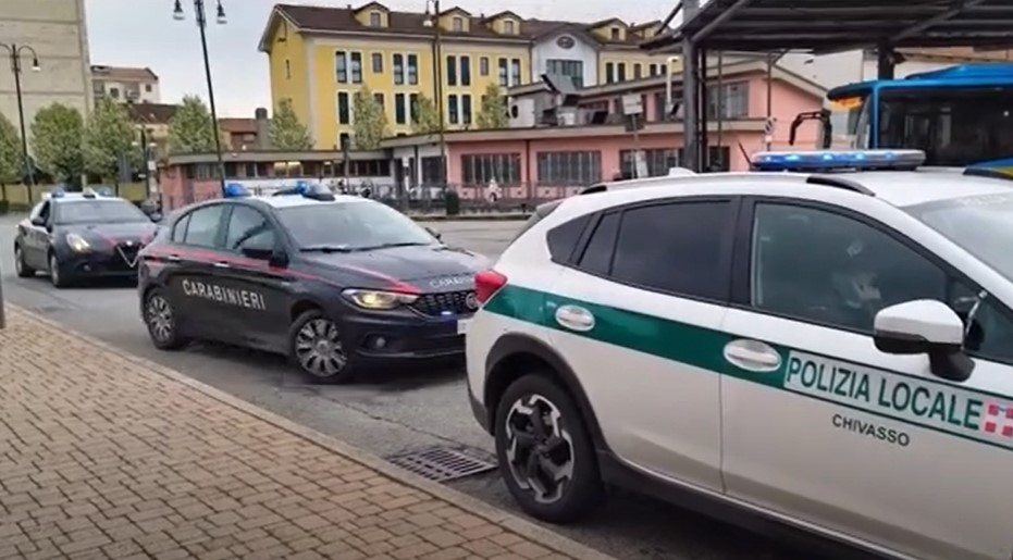 Ragazzino sfregiato al volto: è allarme sicurezza alla stazione di Chivasso