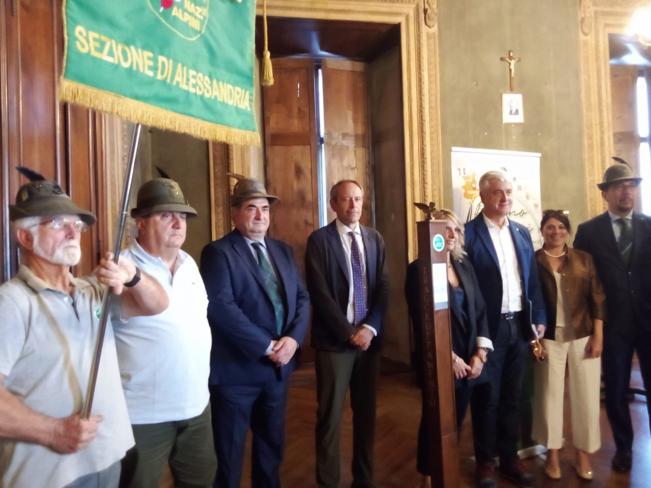 Il 19, 20 e 21 settembre arrivano gli alpini ad Alessandria. L’invito a tappezzare la città col Tricolore