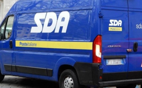 Adl Cobas: nuove tutele per i lavoratori del magazzino SDA di Alessandria