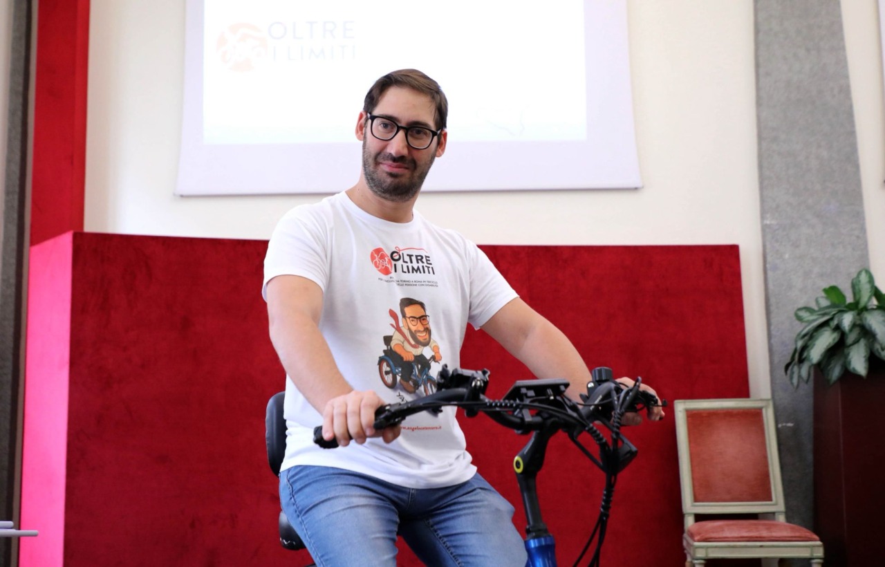 Oltre i limiti: il viaggio di Angelo Catanzaro da Torino a Roma in nome dell’inclusione