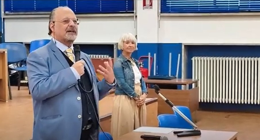 Primo giorno di scuola, Chiavasso: “La mia prima volta da preside”