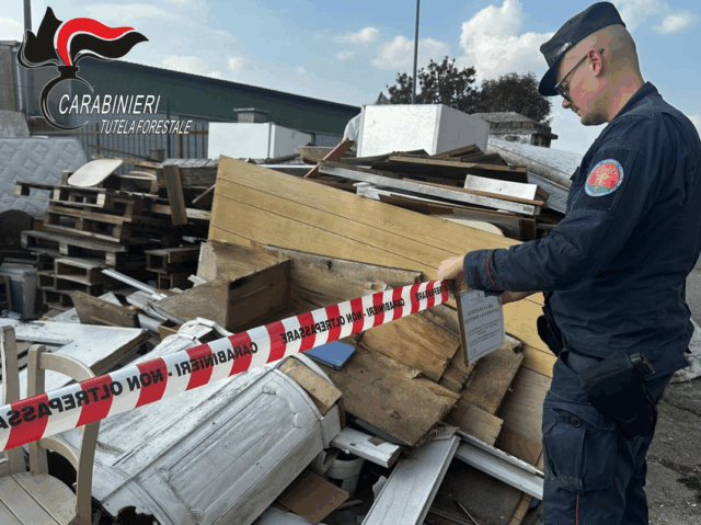 Raccolta e trasporto illegale di rifiuti a Balzola: sequestrato un autocarro e denunciato un 43enne