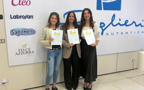 Paglieri e For.Al: tre borse di studio alle studentesse del primo corso di Alta Profumeria