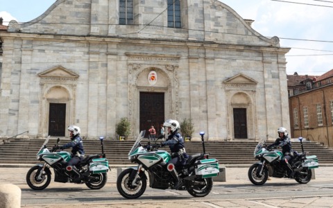 Tre nuove moto elettriche in dotazione alla Polizia Locale di Torino