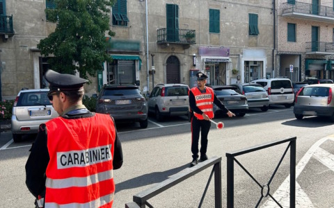 Novi Ligure, Carabinieri denunciano 30enne per tentato furto a benzinaio