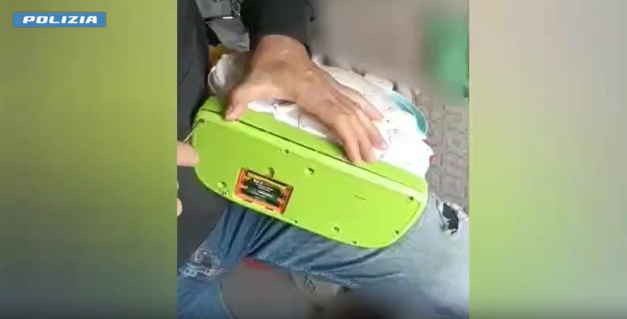 La Polizia arresta 5 nigeriani per detenzione di droga nel quartiere Barriera Milano di Torino