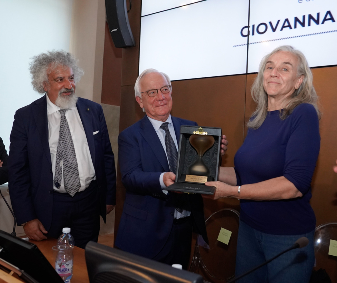 Giovanna Botteri tra i premiati del Marchiaro: “L’informazione locale è la più importante”