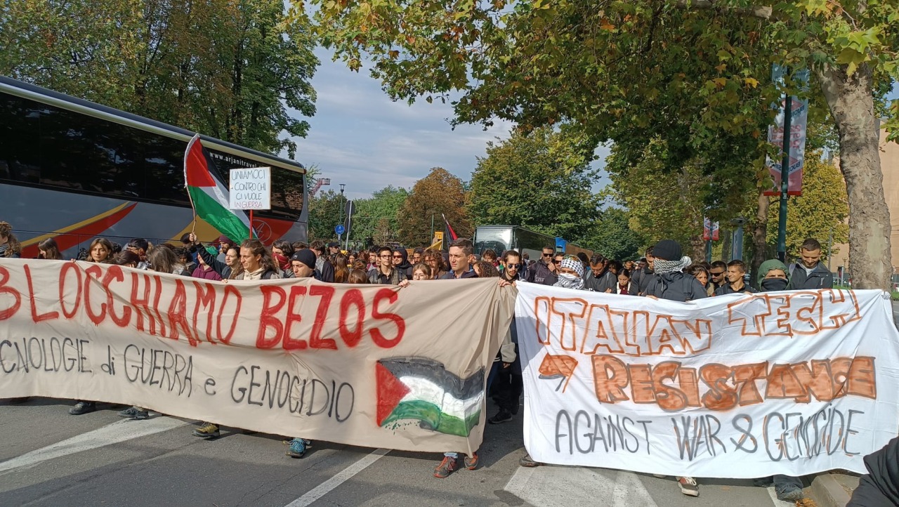 Manifestazioni e tensioni a Torino per lo sciopero generale Pro Pal