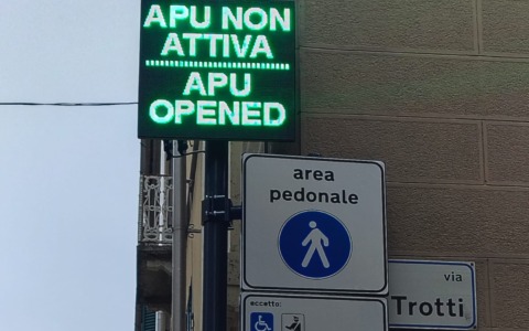 Varchi accesi, ma l’area pedonale urbana di Alessandria non è ancora attiva