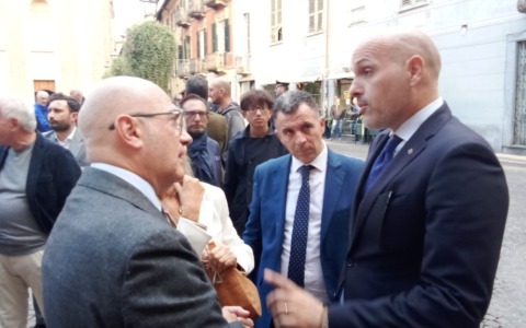 Visita del sottosegretario Prisco in provincia, omaggio alle vittime di Quargnento