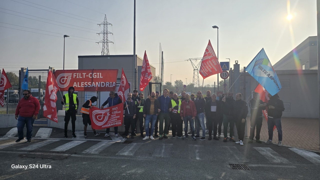 In mobilitazione anche i corrieri di Amazon ad Alessandria