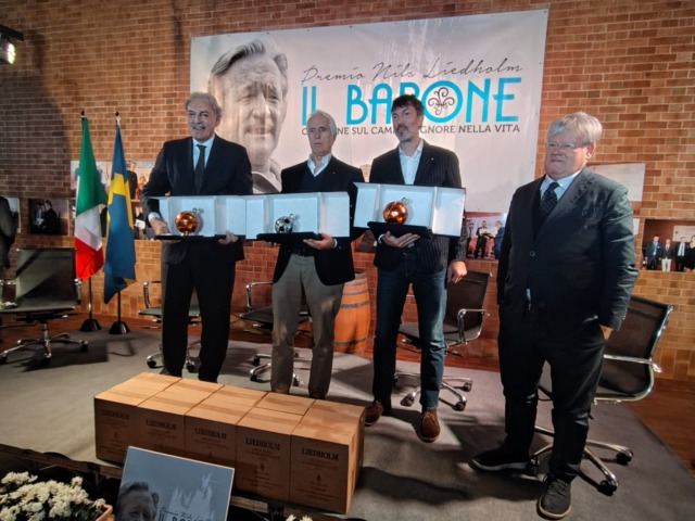 Giovanni Malagò, Dino ed Andrea Meneghin protagonisti del 14° premio “Liedholm”