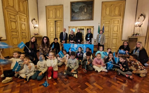 Unicef: è più facile costruire bambini forti, che riparare uomini spezzati