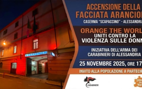 Alessandria, la facciata della Caserma Scapaccino in arancione per “Orange the world”