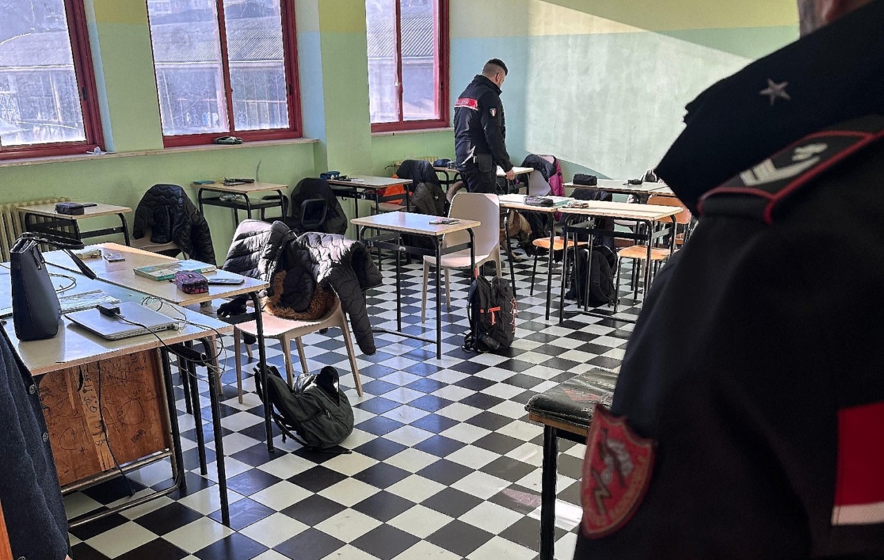 Contrasto alle diffusione di droghe tra i giovani: controlli nelle scuole del tortonese