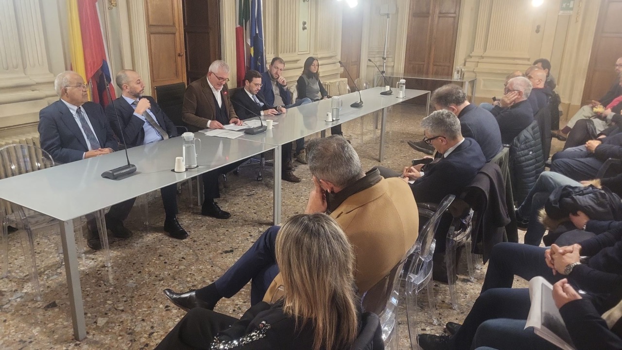 La Ibl di Coniolo annuncia la chiusura: consiglio comunale aperto a Casale Monferrato
