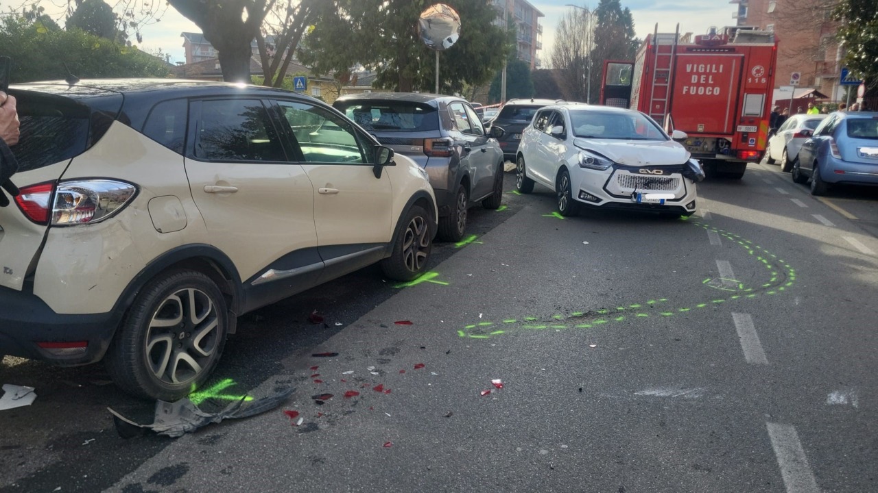Incidente in via Maria Bensi ad Alessandria: grave un uomo in codice rosso all’ospedale