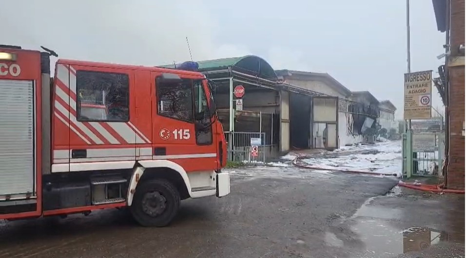 Incendio alla Bioland di Casal Cermelli: concentrazioni di monossido non preoccupanti