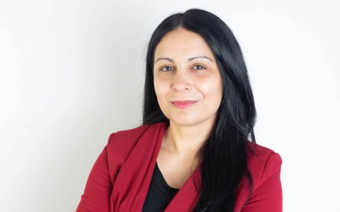 Libri, è uscito “Faccia da impiegato”, il romanzo dell’alessandrina Sonia Fogagnolo