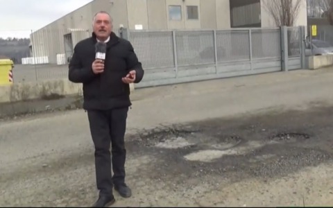 Troppe buche nelle strade. L’appello alla Provincia per un intervento immediato