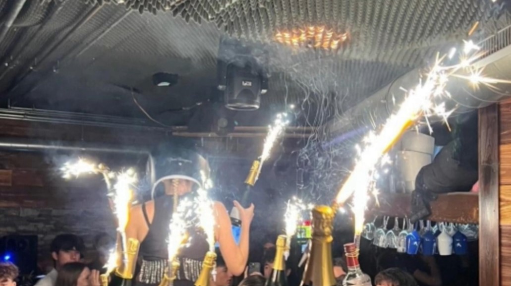 Strage di Crans Montana, in arrivo lo stop ai fuochi pirotecnici nei locali italiani