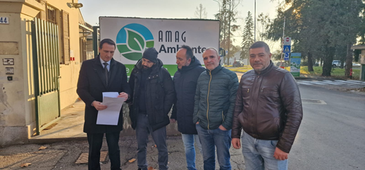 Amag Ambiente, consegnate a Locci firme dei dipendenti: “No gara, no privati, no porta a porta spinto”