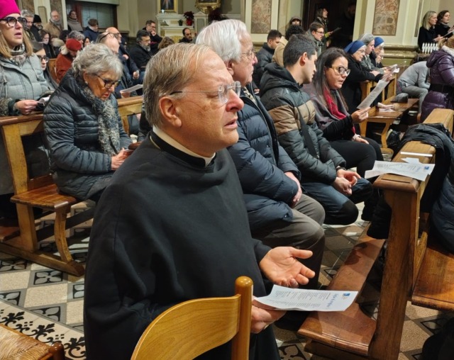 “Perdono i miei detrattori”: monsignor Gallese parla per la prima volta dopo la gogna mediatica