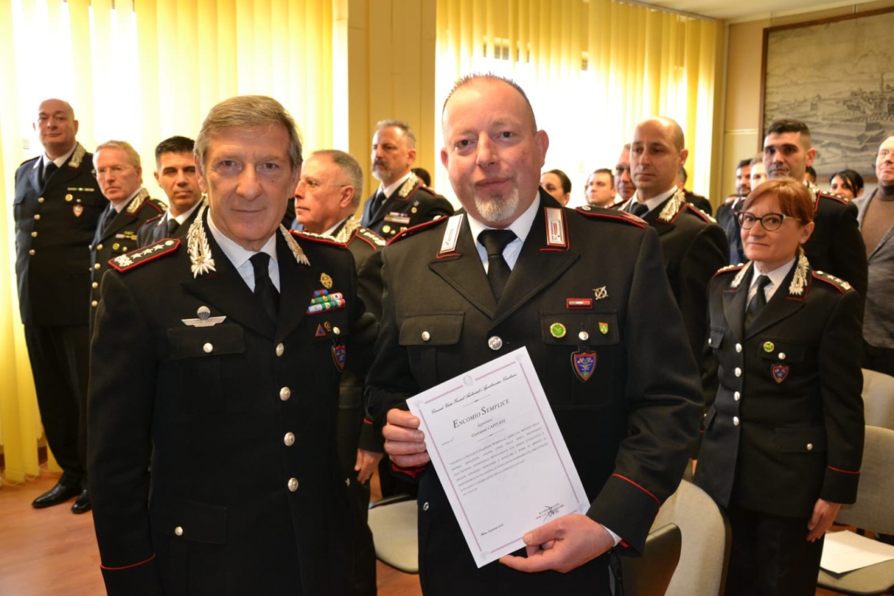 Sventa una rapina ad Asti libero dal servizio: encomio per un appuntato dei Carabinieri Forestali
