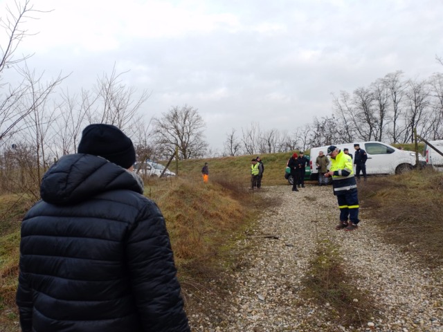 Bocconi avvelenati nelle campagne di Isola Sant’Antonio: indagano i Carabinieri della Forestale