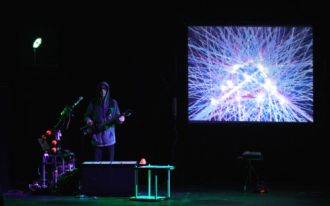 Valenza, al Teatro Sociale la prima regionale di “Control Freak”