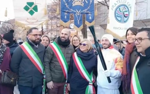 Rivoli e Collegno nel viaggio della Fiamma Olimpica verso Milano-Cortina 2026