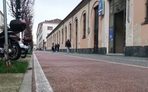19enne morto a Torino: le telecamere identificano chi lo ha investito e chi lo ha poi derubato