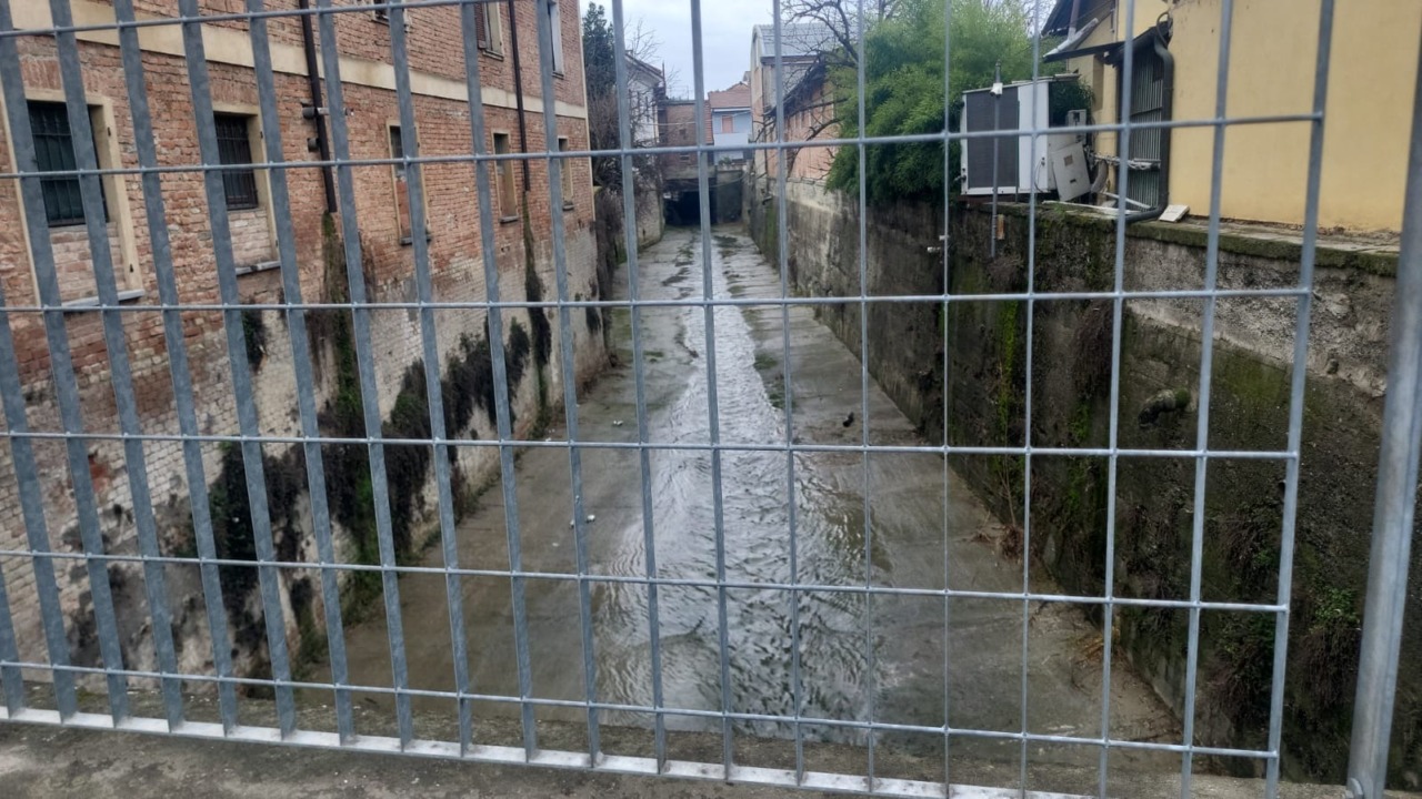 Tragedia a Nizza Monferrato: 17enne trovata morta in un rio
