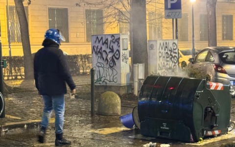 Indagini a tappeto per identificare i black bloc protagonisti dei disordini a Torino