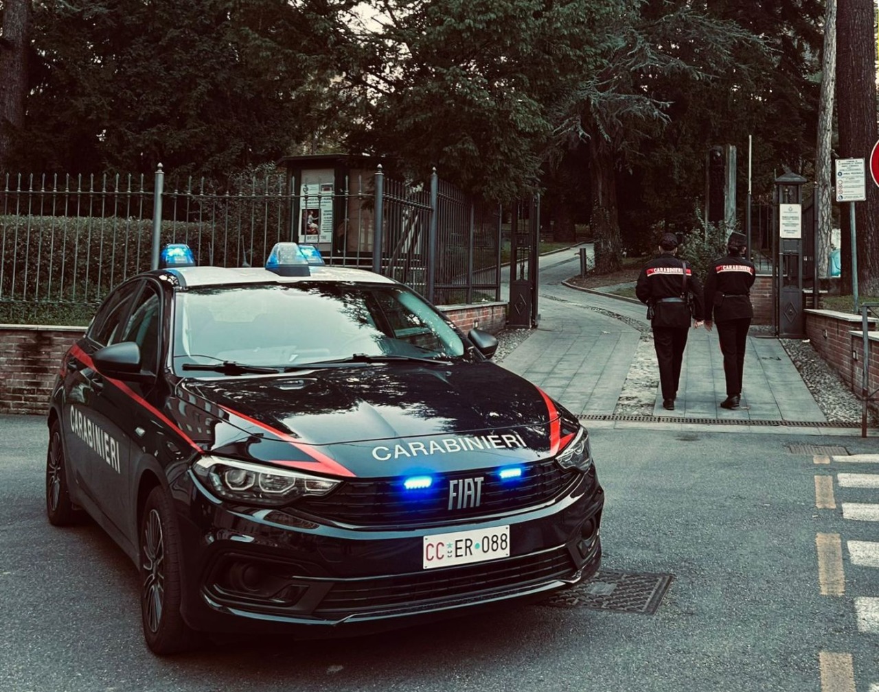Violenta lite all’uscita di un supermercato a Serravalle Scrivia: intervengono i Carabinieri