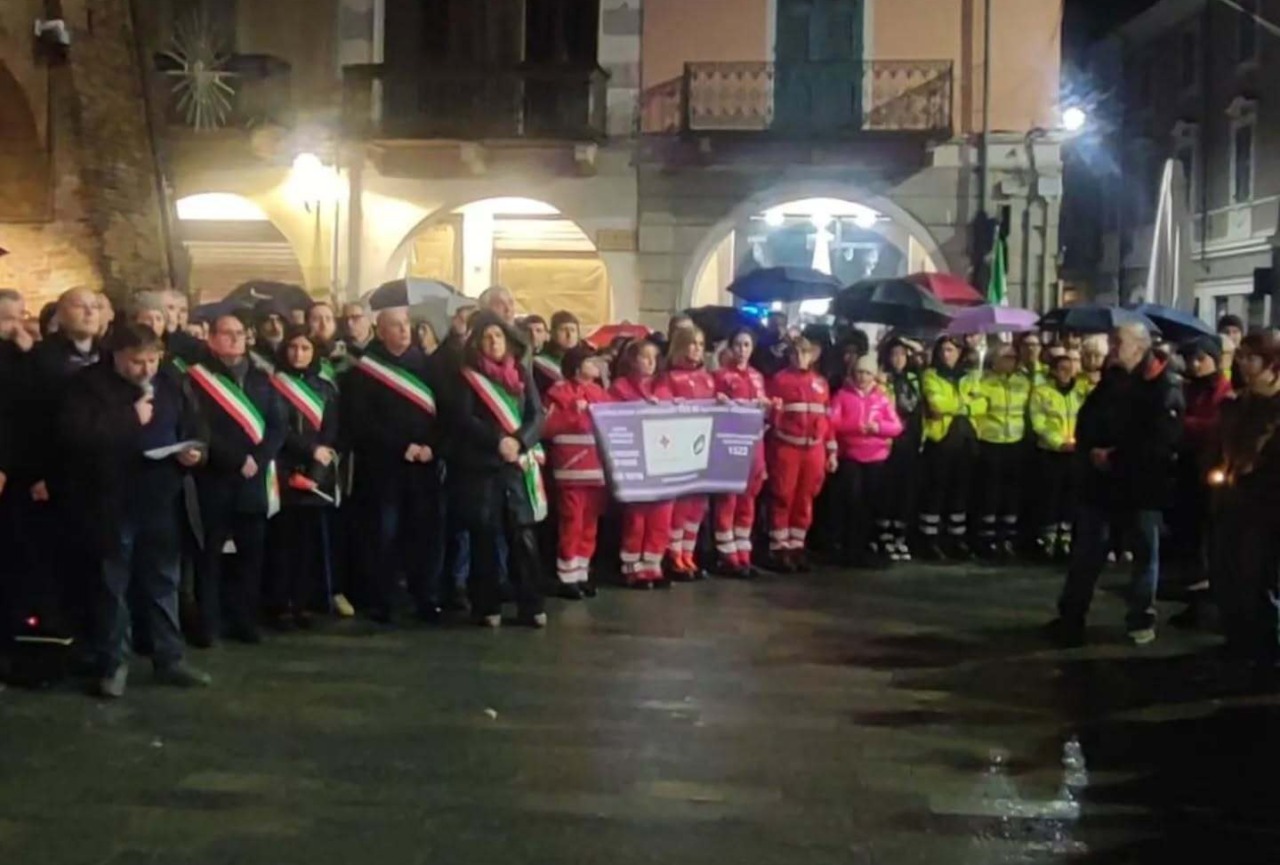 Zoe Trinchero, ieri la fiaccolata a Nizza mentre le indagini dei carabinieri continuano