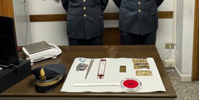 La Guardia di Finanza di Valenza sequestra oltre 6 chili di lingotti d’oro e diamanti per oltre 800 carati