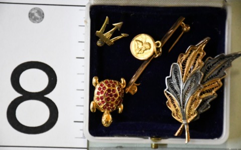 Si fingono Carabinieri e rubano monili in oro ad un’anziana di Castellazzo Bormida: arrestati