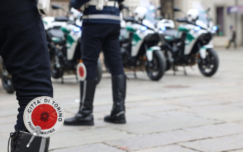 Arrestate dalla Polizia Locale di Torino due donne ricercate per furto