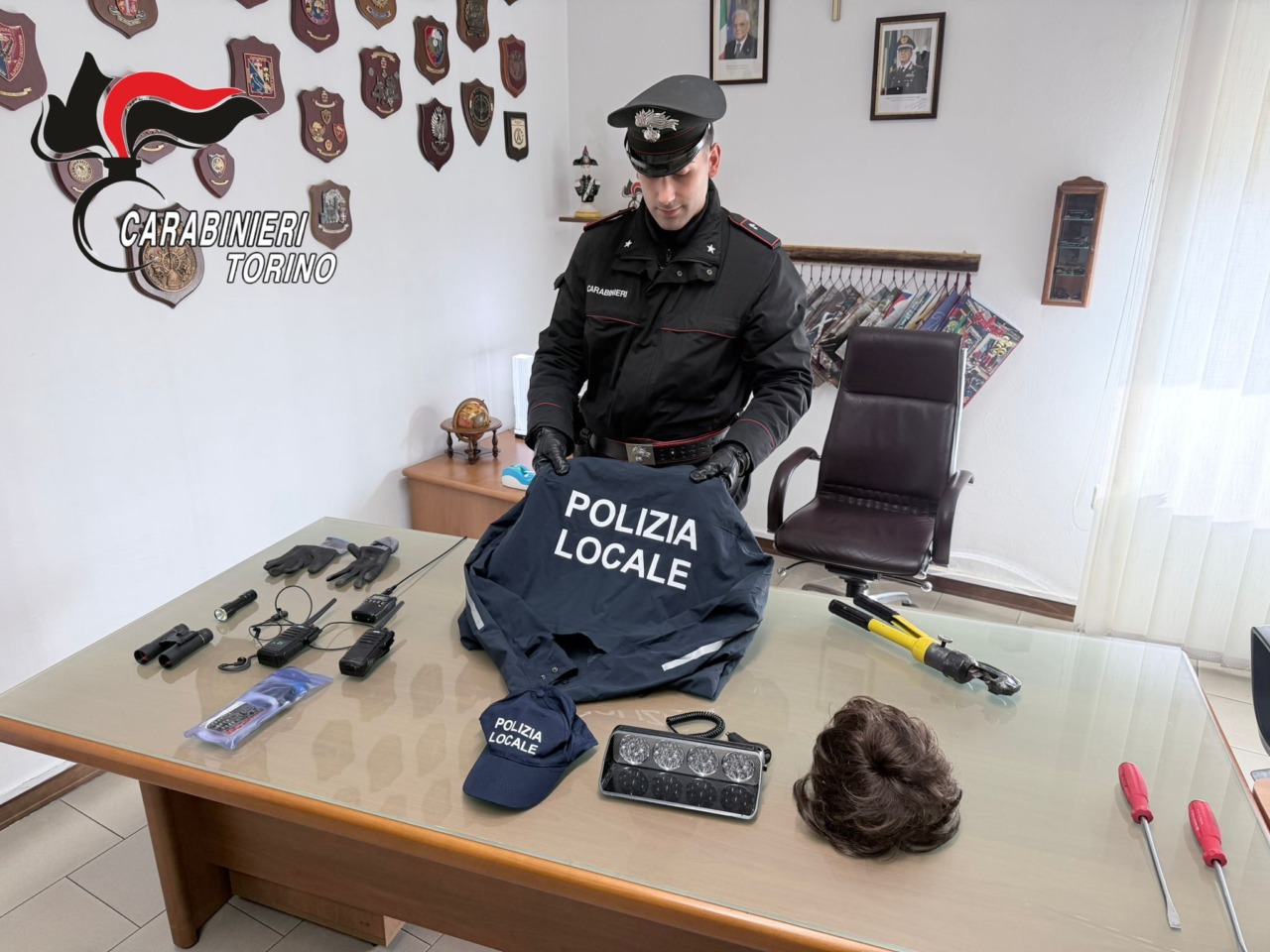 Tentano furto in una villetta di Volpiano: arrestato 52enne dopo l’inseguimento