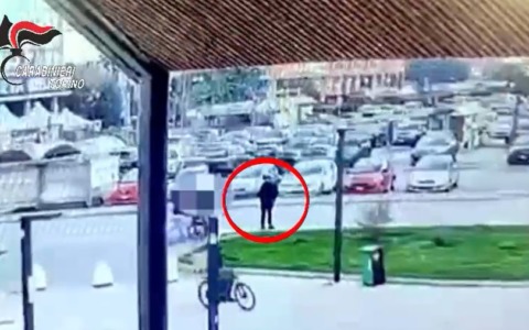 Rapinano una disabile a Torino: fermato uno dei responsabili dai Carabinieri