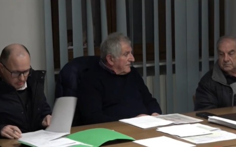 Lerma: il sindaco non si dimette e risponde agli attacchi delle minoranze