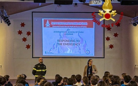 Cultura della sicurezza: i Vigili del Fuoco di Torino incontrano gli studenti