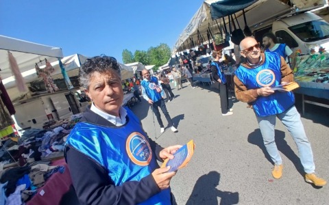 Trasferta nei mercati per l’Associazione Alessandria punto e a capo